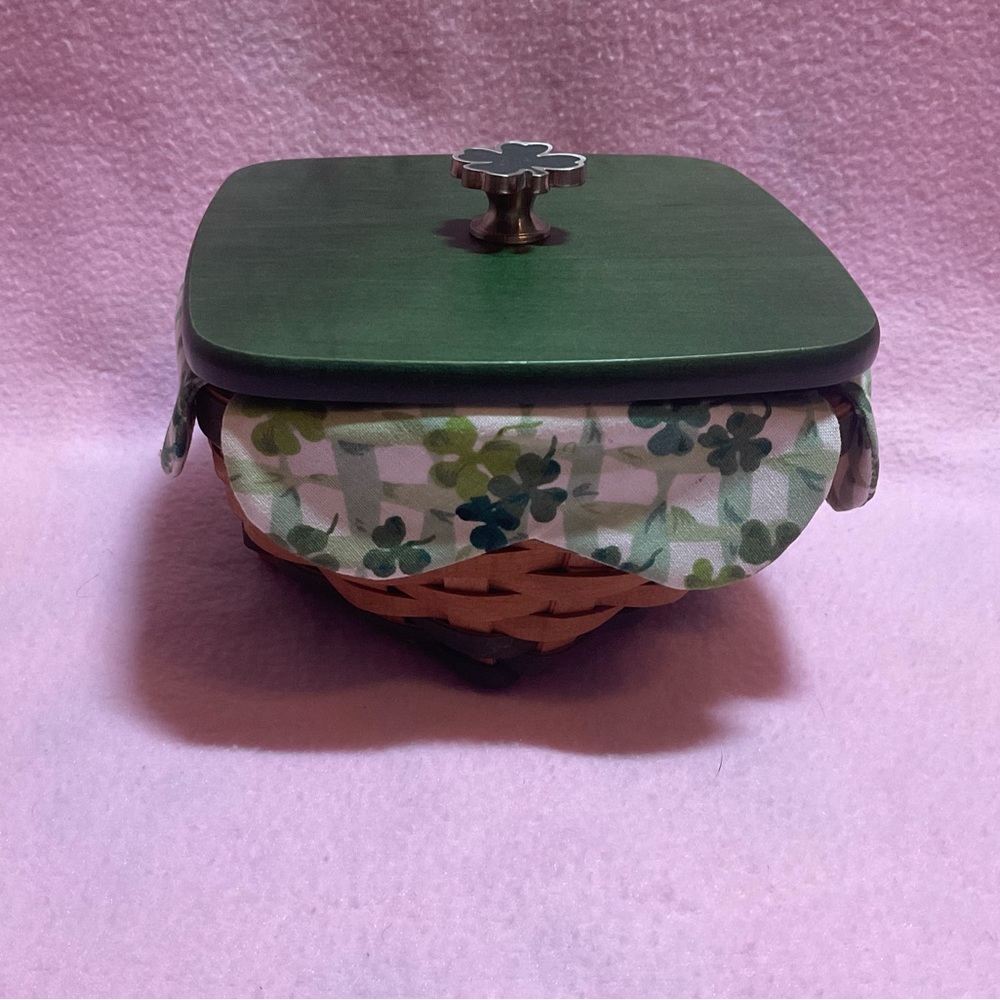 LONGABERGER LUCKY TWIST BASKET